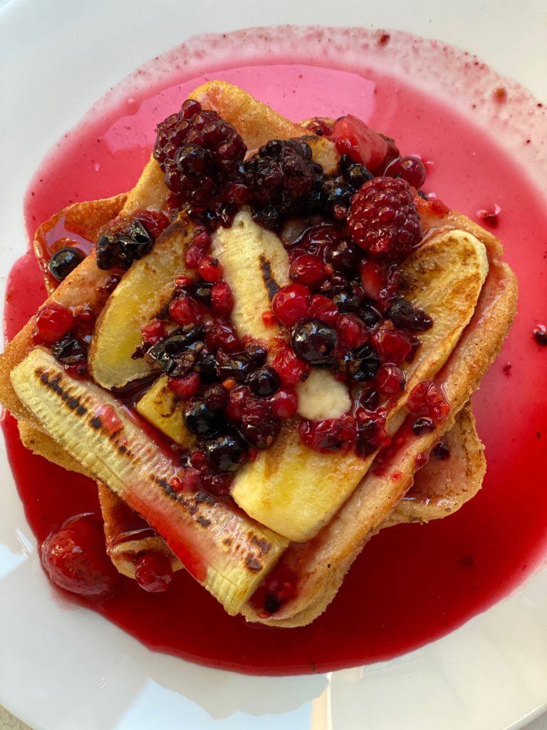 FRENCH TOAST CON FRUTOS