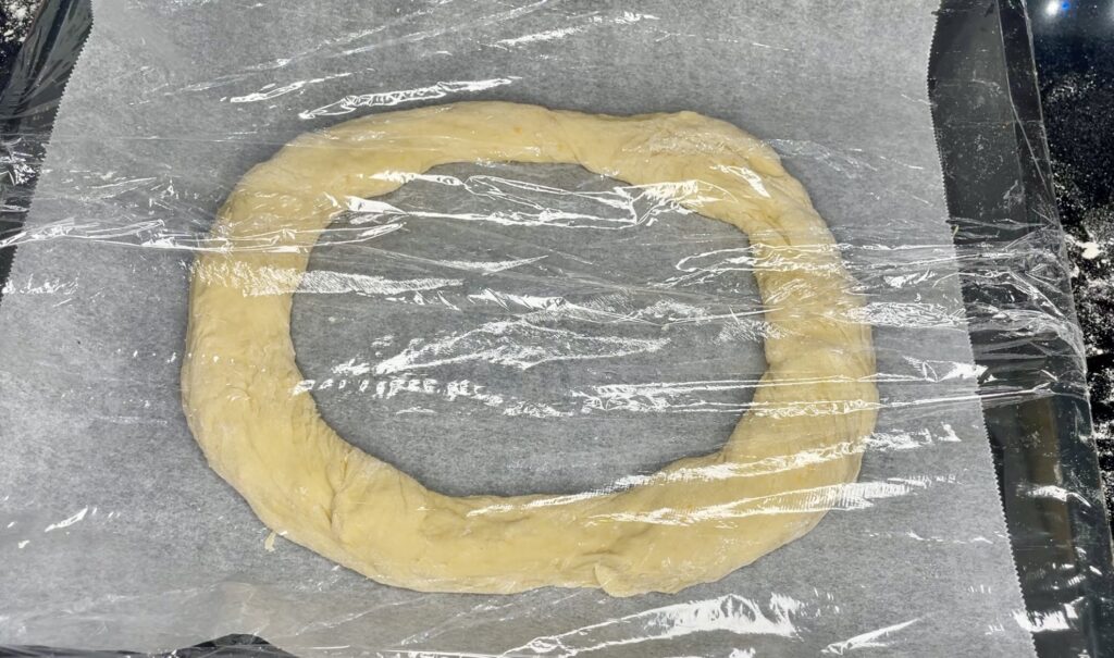 ROSCÓN DE REYES FERMENTACION CON FORMA